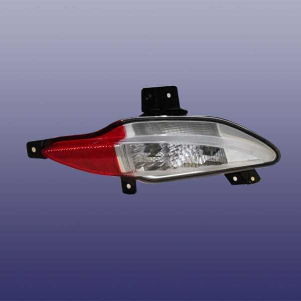 تصویر_چراغ_دنده_عقب_راست